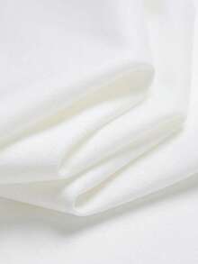 Resyla Women's Minimalist Printed Short Sleeve Round Neck T-Shirt - White - View 4