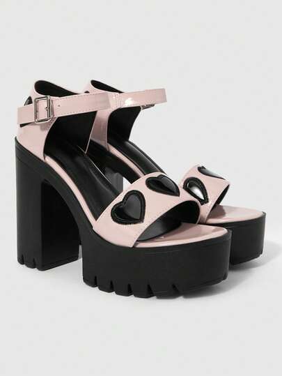 ROMWE 女士时尚可爱粉色露趾高跟凉鞋，朋克哥特式优雅，心形图案，单带金属方扣，弹性踝带，厚防水底，粗跟，春夏夜店派对/节日女士套脚鞋。