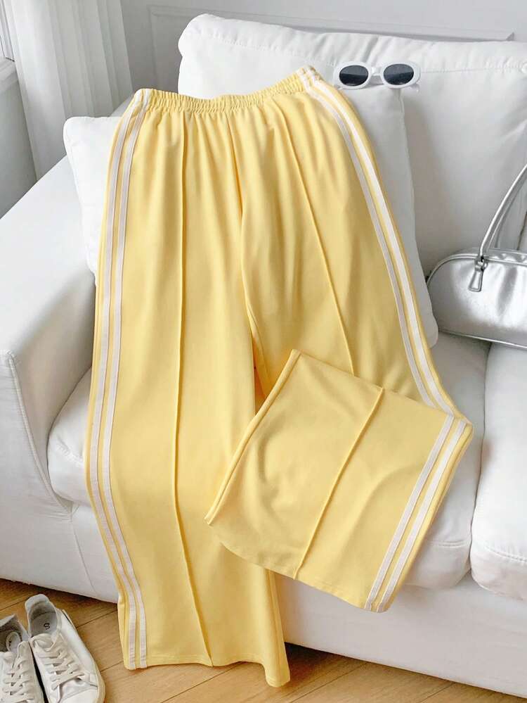 Comfortcana Women's Casual Everyday Commuting School Sports Elastic Waist Contrast Striped Side Loose Wide Leg Sweatpants, Spring/Summer - Pale Yellow - View 3
