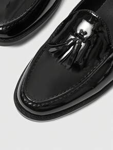 Sleekvia 女士圆头平底黑色镜面流苏经典简约乐福鞋，适合日常通勤、户外购物和工作穿着，舒适百搭。 - 黑色 - 查看 9