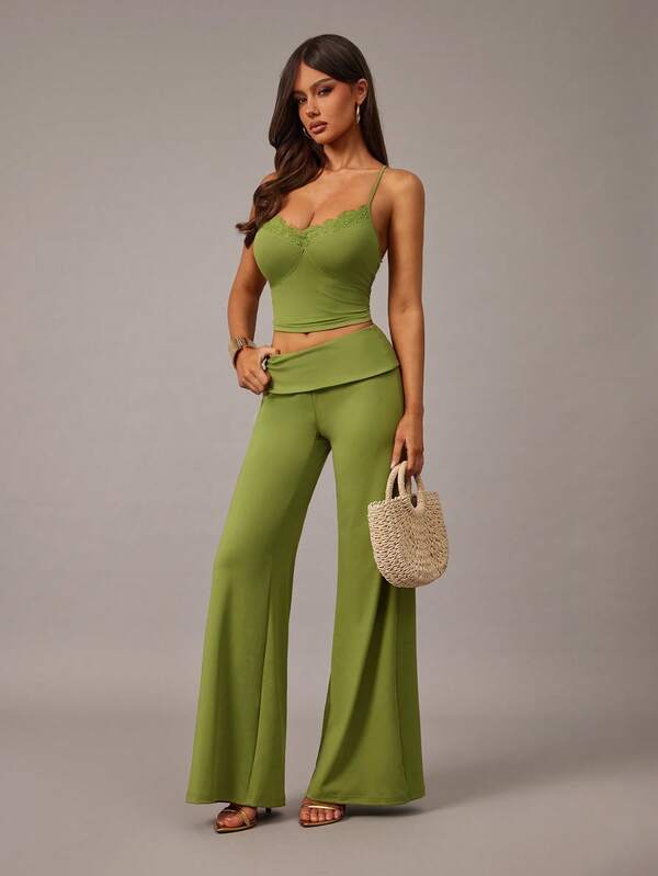 Radiana Women's Sexy Casual Minimalist Avocado Green Fitted Knit 2-Piece Set, Lace Trim Camisole Top And High-Waisted Wide Leg Pants, Casual Outfit, Camisole Set, Casual Two Pieces, Pants Set, Comfortable Soft Homewear, Suitable For Casual Outings, City, Afternoon Tea, Island Vacation, Beach, Holiday, Party, Concert, Country Music Festival