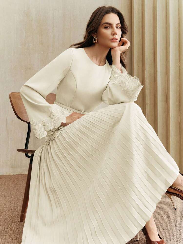 Women's Spring Apricot Vintage Elegant Embroidered Waist Pleated Dress