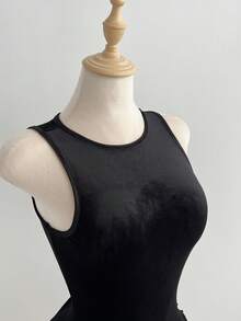 Elamini Casual Velvet Metal Buckle Slit Sexy Black Dress For Women - Black - View 3