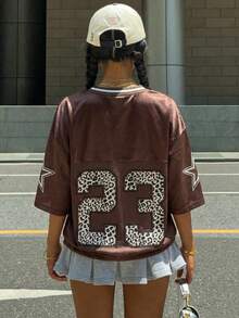 Muchica 棕色网眼V领宽松印花女式T恤 - 棕色 - 查看 2