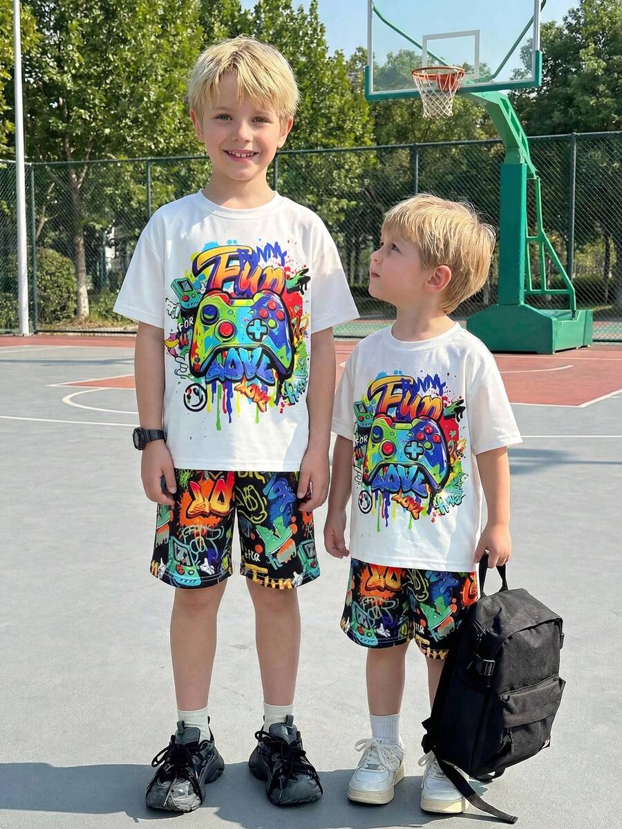 SHEIN Fantacosmos 2pcs Boys' Video Game Graphic Short Sleeve T-Shirt And Shorts Set - White - View 1