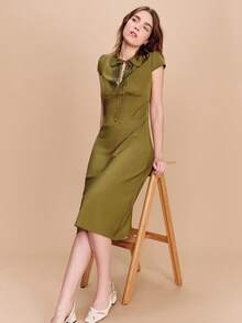 lacRébo Đầm midi ôm dáng màu kaki bằng vải satin, cổ Peter Pan và điểm nhấn ren dễ thương. - xanh quân đội - Xem 1