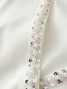 Franclia Chaleco sin mangas con adorno de perlas, con un solo hilera de botones de perlas. Chaleco elegante y ajustado, versátil para uso casual y de oficina. - Blanco - Ver 3