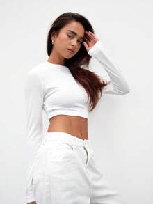 MUSERA ESSENTIALS Top de manga larga corto, parte de un armario cápsula casual para uso diario, aeropuerto, vacaciones, vuelta al colegio, elegante para primavera y verano - Blanco - Ver 2