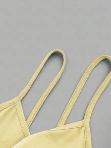 SHEIN EZwear 3件套女士黑色、黄色、白色露脐休闲吊带背心，适合夏季穿着，内置胸罩，3件装露脐背心，夏季上衣 - 彩色 - 查看 8