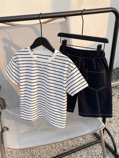 男童休闲纯色宽松直筒梭织短裤