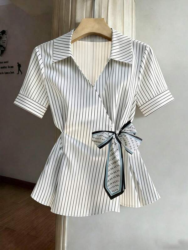 SHEIN Franclia Women's Collared Short Sleeve Ribbon Bow Blouse Striped Blouse Tie Up Shirt Women Blouses Summer Classy Summer Outfits For Women Nautical Outfits For Women Tie Shirt Bow Shirt Short Sleeve Shirt Teacher Blouses For Women Tie Dress