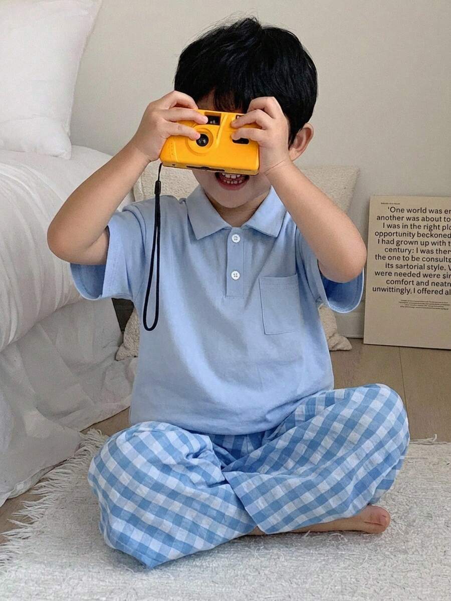 Dazy Kids Bộ 2 món cho bé trai: Áo thun cổ tròn tay ngắn màu trơn + Quần kẻ caro, trang phục thường ngày mùa xuân/hè. - Màu xanh lam - Xem 1