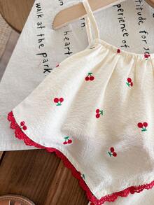 SHEIN LMoss Kids 女嬰可愛甜美花卉印花短袖上衣與鬆緊腰短褲套裝 - 紅色 - 查看 4