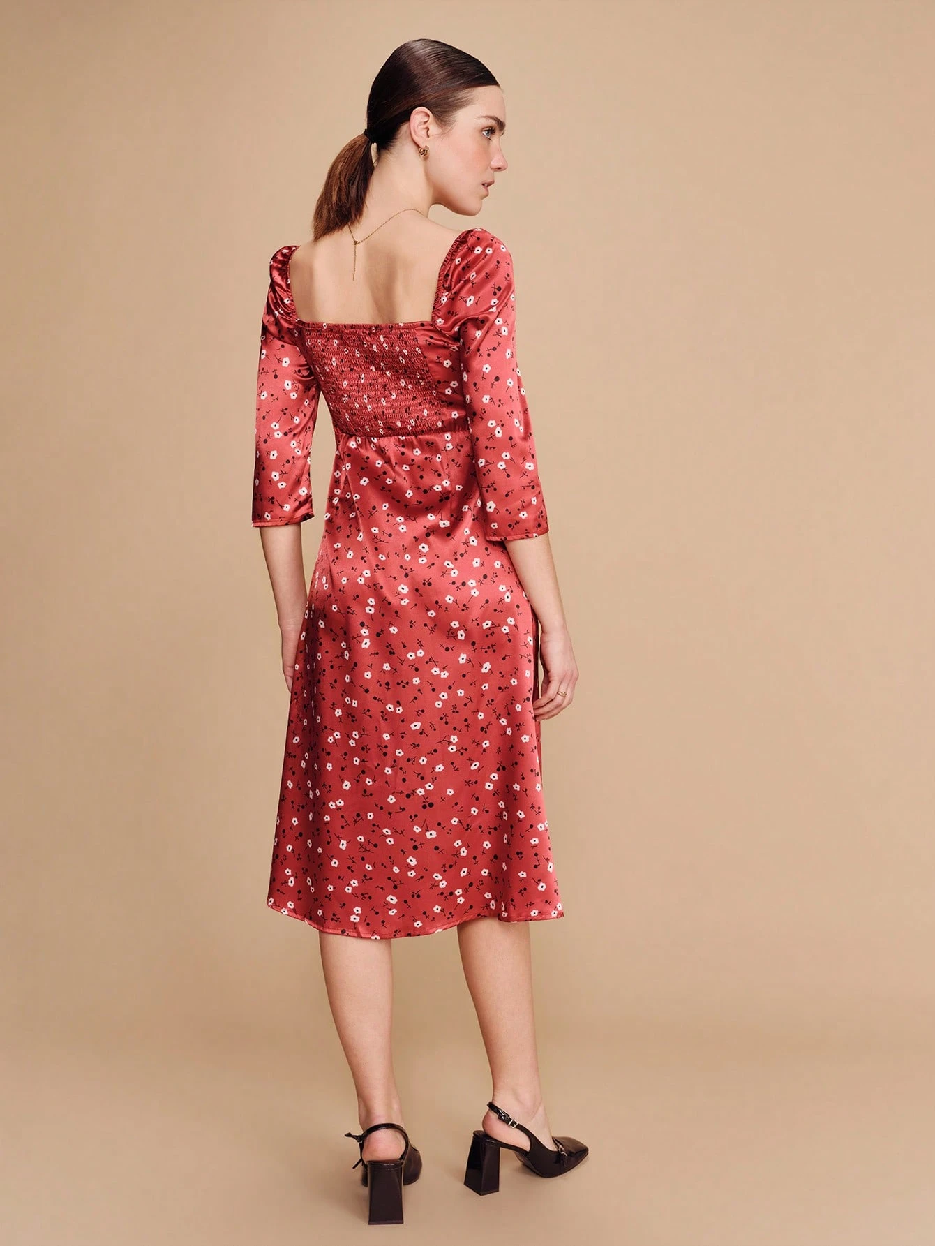 Red Floral Print Square-Neck Midi Dress With Puff Sleeves Vintage Spring Summer Style French Style Parisian Style Floral Dress Women Flower Dress Women French Dresses For Women Flower Dress Woman Lunar New Year