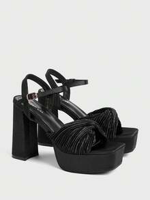 Sugerpunk 女士时尚褶皱方头露趾系带踝扣粗跟凉鞋，复古舒适通勤百搭高跟鞋 - 黑色 - 查看 2