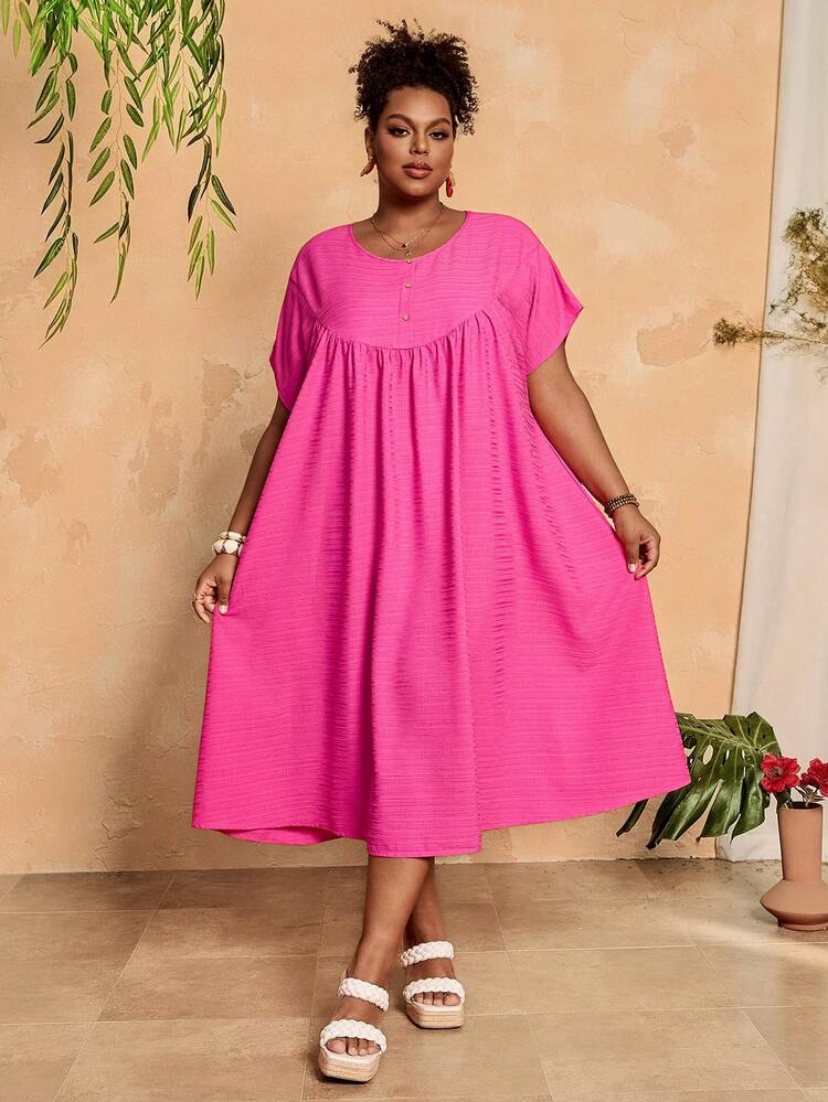 Plus Size Women Casual Solid Color Round Neck Short Sleeve Button Design Dress