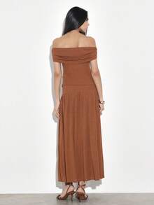 KSTM Off Shoulder Brown Wide Waistband Maxi Dress With Ruched Bodice And Flowing A-Line Silhouette For Evening Occasions - Brown - View 2