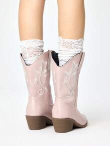 ROMWE Kawaii Botas occidentales rosas para mujer, botas de cuero con bordados, punta puntiaguda, corte en V, tacón grueso, zuecos de tacón bajo, botas de montar de fácil puesta y botines de primavera - Línea gruesa rosa - Ver 5