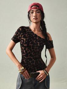 SoleilVie Women's Leopard Print Rivet Asymmetric Collar Short Sleeve Fitted T-Shirt, Spring/Summer - Coffee Brown - View 4