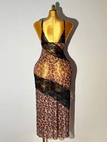 2pcs Women's Sexy Lace Patchwork Nightgown Set - Multicolor - View 2