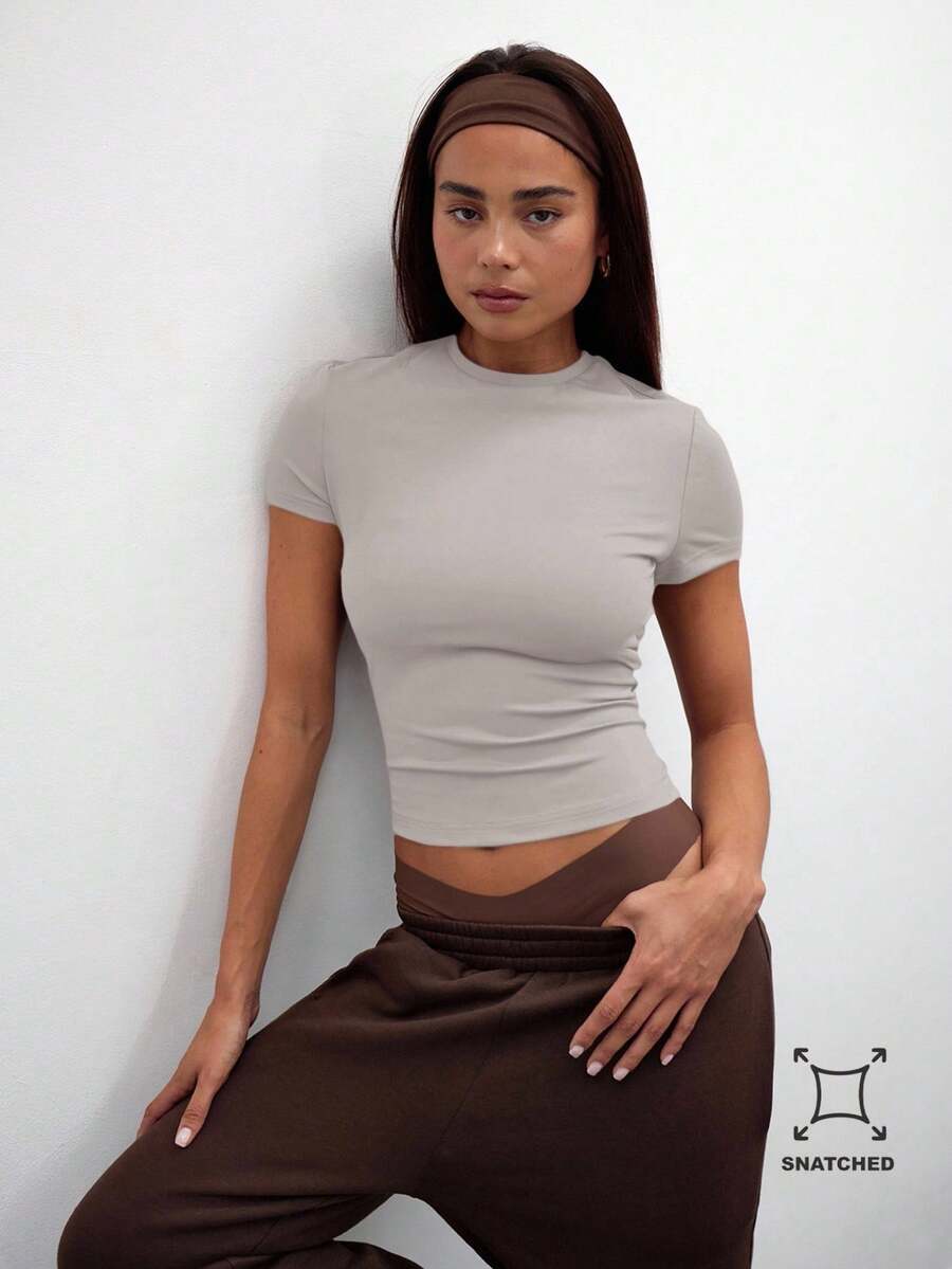 MUSERA 短袖露肩T恤，休闲度假胶囊衣橱日常机场休闲冬季/春夏皆宜。 - 杏色 - 查看 1