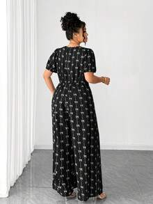 SHEIN Elenzya Plus Size V-Neck Butterfly Print Jumpsuit - Black - View 2