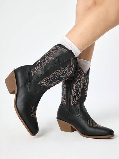 ROMWE Fairycore Vita westernstövlar för kvinnor, spetsig tå, grov klack, V-skurna läderstövlar, lågklackade knähöga stövlar med broderi och ankelstövlar