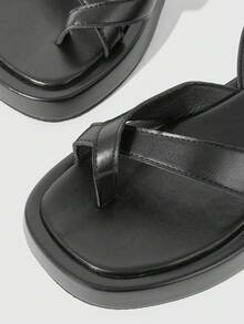 HighSole Giày nữ mùa xuân hè mới, thiết kế khóa cài đôi phía sau, đế dày, kiểu dáng đơn giản, đa năng, thích hợp đi làm, đi mua sắm hàng ngày. - màu đen - Xem 4