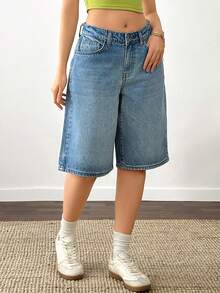 SHEIN Quần short denim dáng rộng, cạp thấp, dài đến đầu gối, cài cúc phía trước. - Rửa nhẹ - Xem 5