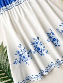 SHEIN Genkimix Kids Young Girl Retro Print Blue & White Contrast Color Spaghetti Strap Off-Shoulder A-Line Dress,Summer Fairy Matching Family Vacation Holiday Wear - Blue - View 4