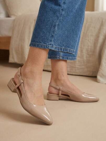 Zapatilla destalonada, zapatilla tacón bajo, zapatilla puntal, zapatilla con hebilla, zapato elegante mujer, calzado femenino de vestir, zapatilla cómoda