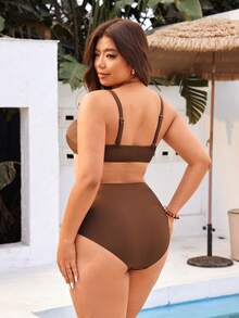 Swim Vcay 2026 New Plus Size Swimwear Set, Shiny Fabric Bandeau Top With Detachable Adjustable Straps, High-Waisted Swim Shorts, Sexy Beach Vacation Pool Outfit - Coffee Brown - View 2