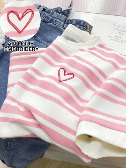 SHEIN Camiseta de mujer con cuello redondo bordada - Blusa casual de cuello redondo - Camiseta ligera apta para todas las estaciones