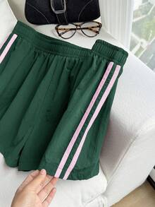 Comfortcana Plus Size Women Retro Sports Style Casual Brown Contrast Stripe Shorts - Green - View 5