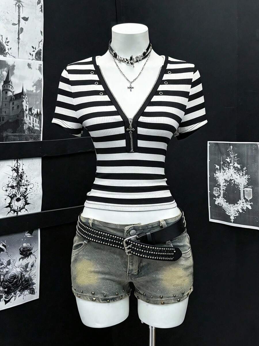 StreetHx 女士时尚黑白条纹V领T恤 - 黑與白 - 查看 1