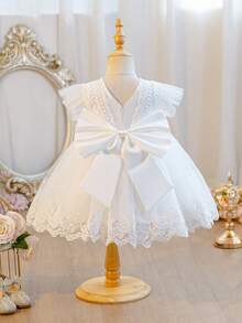 Glamorique Kids 女婴公主裙，节日正式礼服，白色薄纱泡泡袖连衣裙，花童礼服，生日派对礼服，婚礼礼服，柔软面料，蕾丝薄纱裙摆，适合正式场合，钢琴演奏会，演出，主持活动，拍照，夏季，欧美风格白色复活节连衣裙，圣餐婴儿礼服，女婴花卉刺绣贴花泡泡袖撞色网纱连衣裙，白色女婴连衣裙，女婴洗礼服 - 白色 - 查看 2