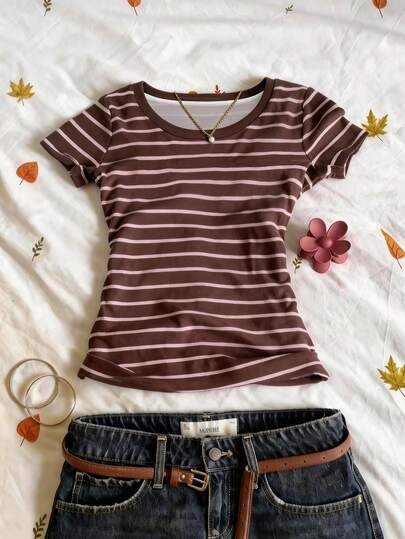 Glimmora Striped Digital Print Fashionable Minimalist Women's Cropped Round Neck Short Sleeve T-Shirt, Gift For Friends