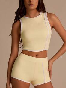 Fluxe Bộ đồ thể thao 2 mảnh dành cho nữ: áo hai dây cổ tròn viền gấu và quần short. - Vàng nhạt - Xem 5