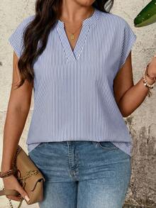 SHEIN LUNE 大码女式V领无袖条纹休闲衬衫 - 藍色 - 查看 1