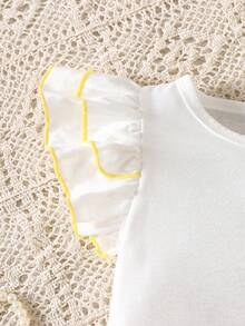 SHEIN Playful Pals 2026春夏柔软舒适面料时尚单品，SS26度假旅行必备，女童两件套休闲学院风短袖上衣和吊带裙套装，适合夏季度假穿着 - 黃色 - 查看 7
