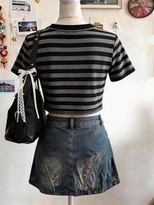 Lalippa 条纹数码印花时尚简约短款T恤，送朋友的礼物 - 彩色 - 查看 2