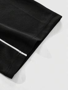 Manfinity Homme Áo thun nam tay ngắn cổ tròn in khẩu hiệu, kiểu dáng thường ngày, đa năng. - màu đen - Xem 5