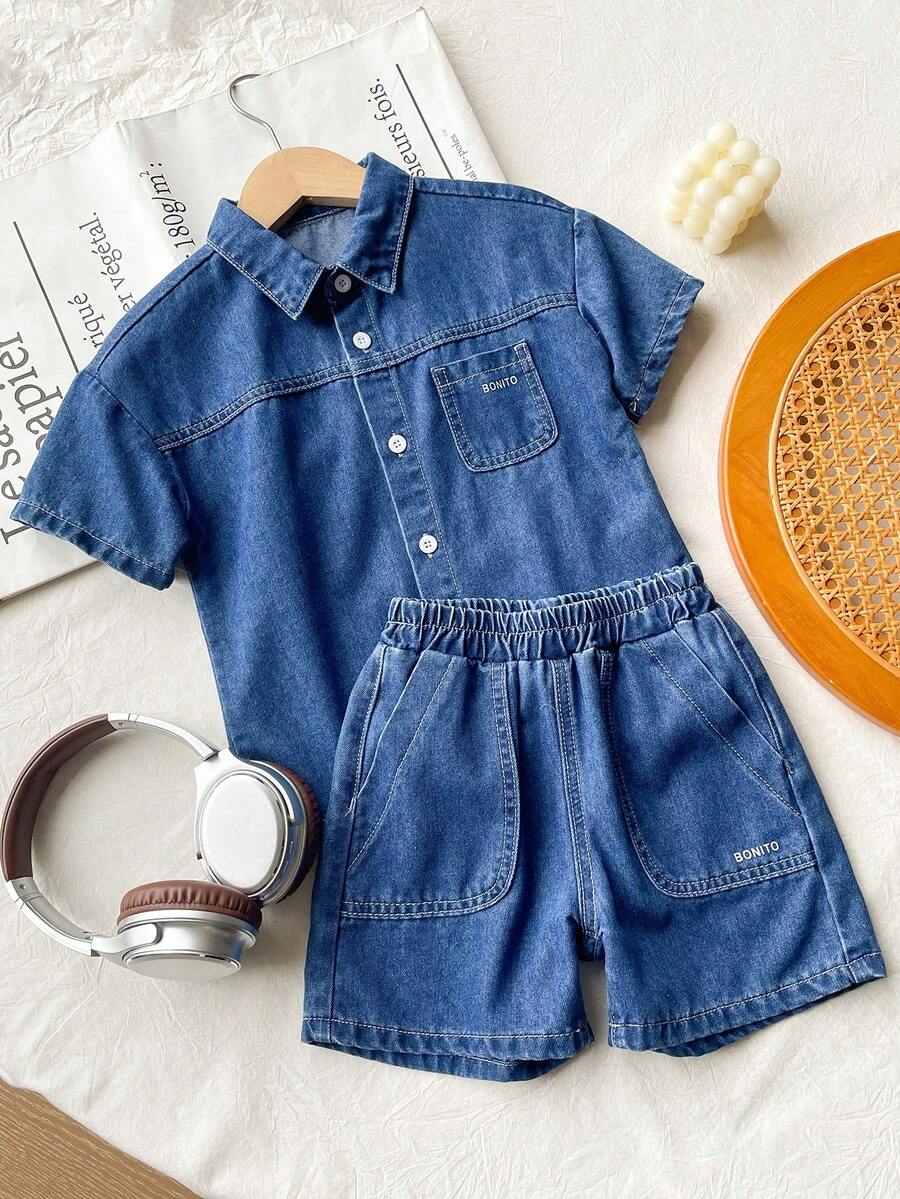 SHEIN Toddler Boys' Casual Denim Set, New Fashion Simple Versatile Pocket Letter Print Design, Blue Washed Denim Outfit - Blue - View 1