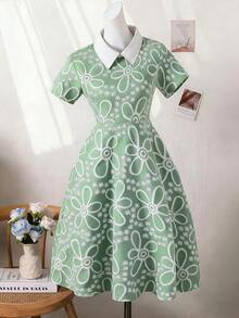 SHEIN 菱形领，提花织纹面料，法式A字长裙，优雅高腰修身，时尚优雅，适合少女夏季穿着的中长连衣裙，女士夏季连衣裙，彼得潘领连衣裙，短袖连衣裙，印花连衣裙 - 綠色 - 查看 3