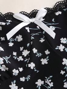 Sweetra New Ditsy Floral Camisole Contrast Lace Bow Tie Dress - Black - View 4