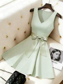 Elenzga Women's Elegant Sleeveless Commuter Dress For Summer - Mint Green - View 1