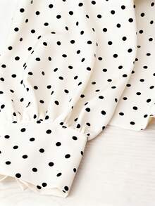 GlowEve Áo sơ mi chấm bi dệt kim thường ngày dành cho nữ, kiểu dáng mùa thu. - trắng - Xem 4