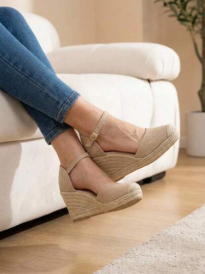 Alpargatas casuales con cintas al tobillo, diseño cerrado y ccon plataforma de yute