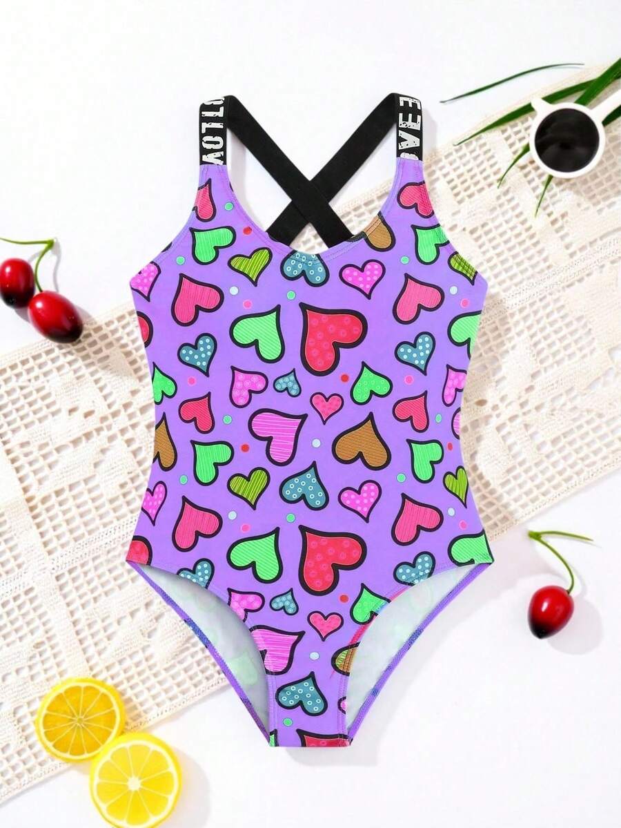 SHEIN 女童泳衣 小女孩连体泳衣 小女孩连体泳衣 可爱紫色爱心印花针织面料吊带连体泳衣 交叉吊带连体无袖三角裤 时尚休闲精致女士适合游泳 适合夏季度假海滩游泳池夏季派对休闲度假 女童连体泳衣 泳装 10岁青少年荧光泳衣 青少年豹纹泳衣 儿童长款泳衣 连体儿童沙滩装 儿童连体坦克泳衣 儿童泳装 - 紫色 - 查看 1