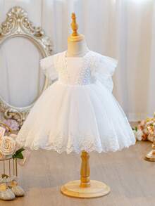 Glamorique Kids 女婴公主裙，节日正式礼服，白色薄纱泡泡袖连衣裙，花童礼服，生日派对礼服，婚礼礼服，柔软面料，蕾丝薄纱裙摆，适合正式场合，钢琴演奏会，演出，主持活动，拍照，夏季，欧美风格白色复活节连衣裙，圣餐婴儿礼服，女婴花卉刺绣贴花泡泡袖撞色网纱连衣裙，白色女婴连衣裙，女婴洗礼服 - 白色 - 查看 5